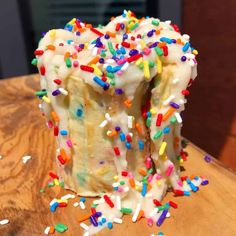 Frosted Protein Funfetti Roll