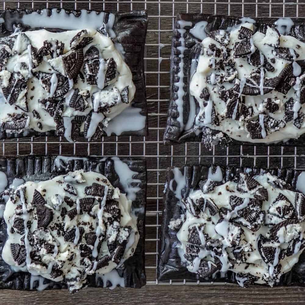 Oreo Cookies & Cream Protein Pop Tart