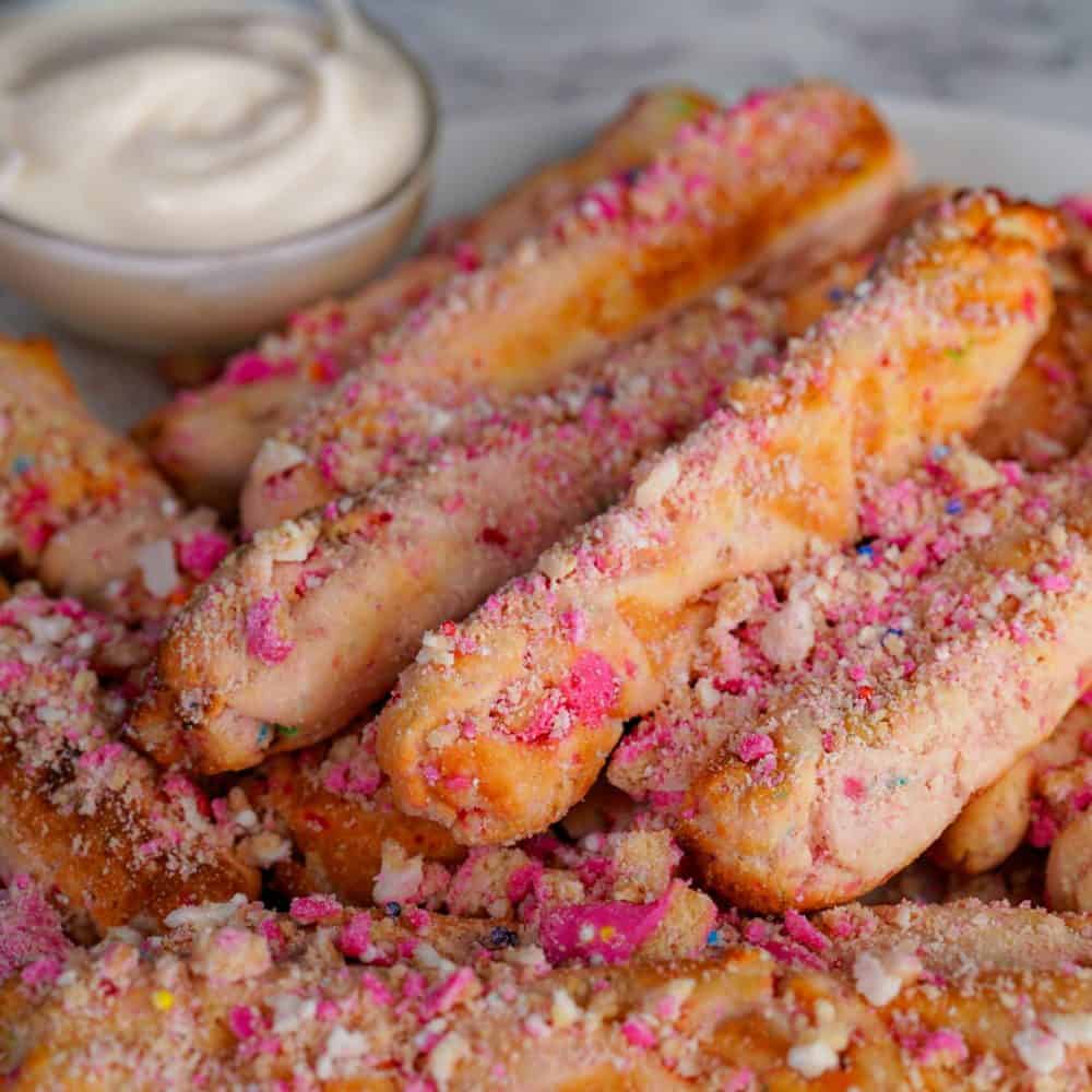 Frosted Animal Cracker Protein Pretzel Sticks