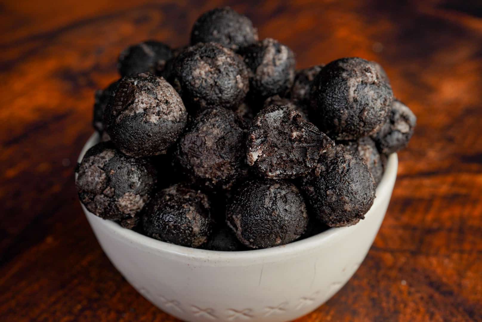 Protein Oreo Cookie Dough Bites