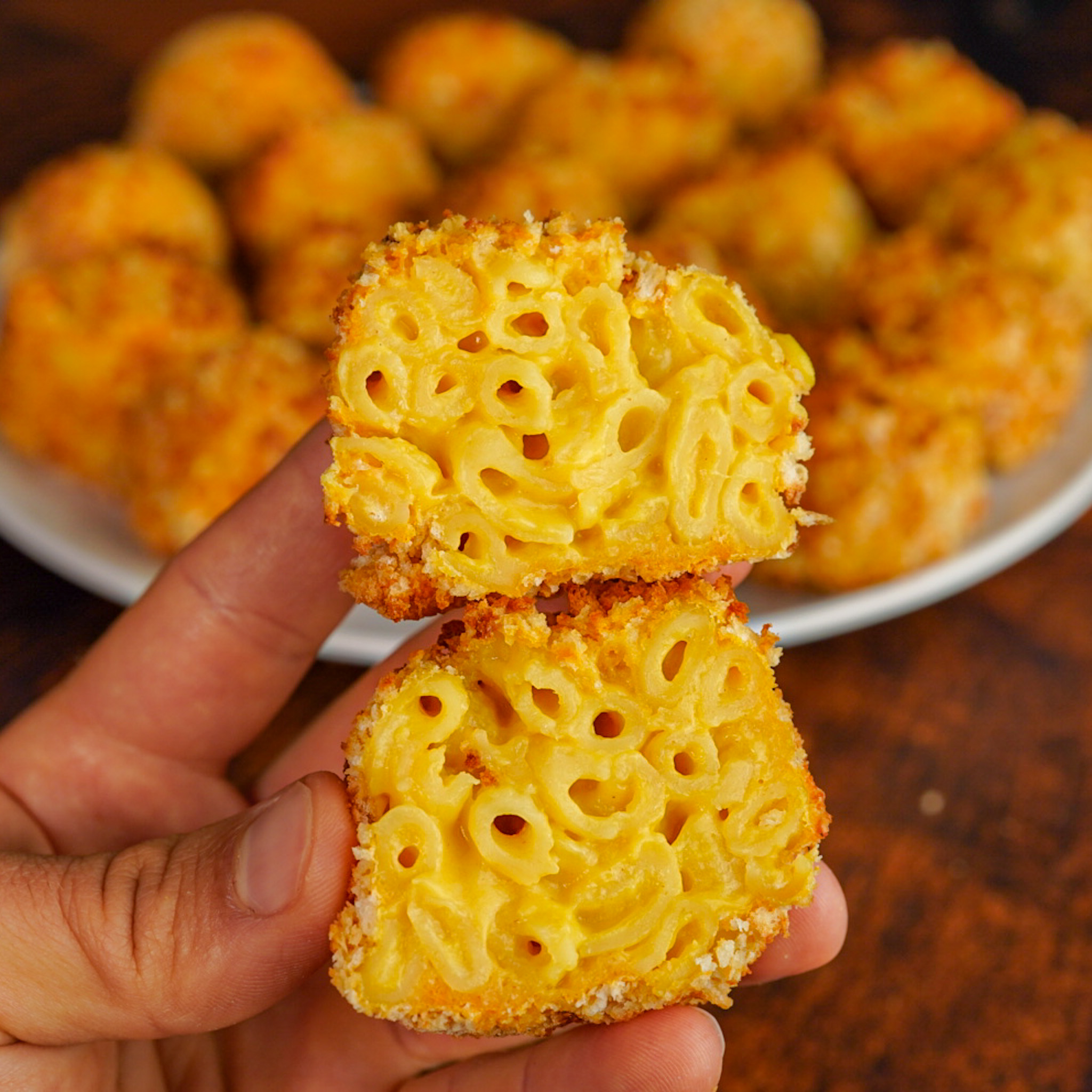 Fried Mac & Cheese Balls