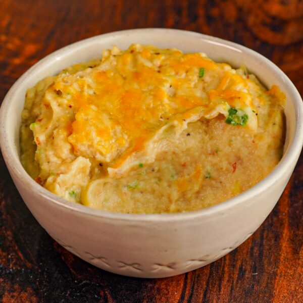 Cheesy Cauliflower “Mashed Potatoes” (1)