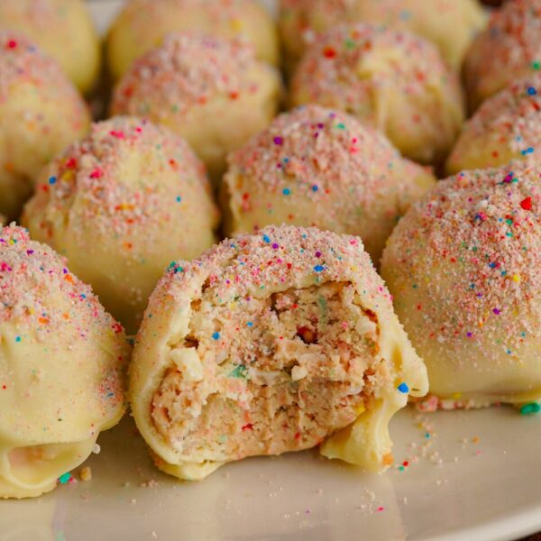 Frosted Animal Cracker Protein Truffles (1)