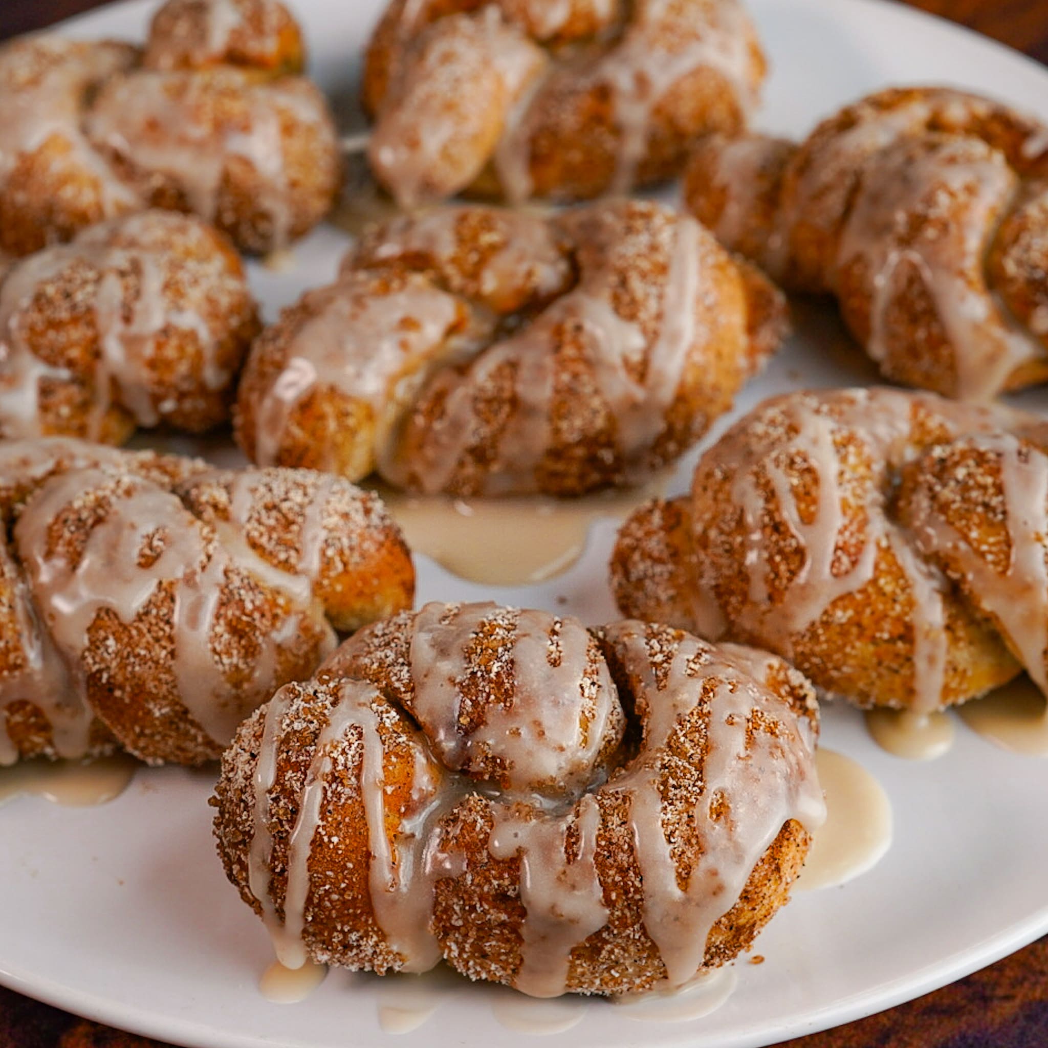 Cinnamon Roll Protein Sweet Knots