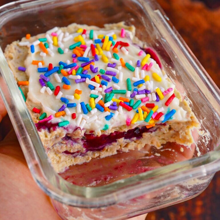 Frosted Strawberry Protein Pop Tart Oatmeal