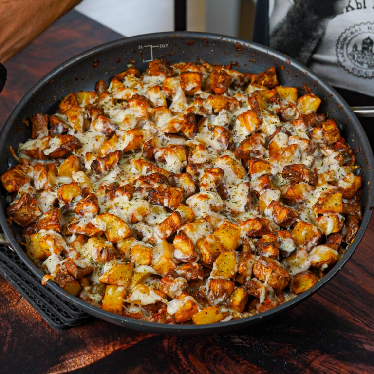 Cheesy Bolognese Crispy Potato Bake