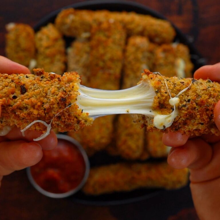 Crispy Mozzarella Sticks