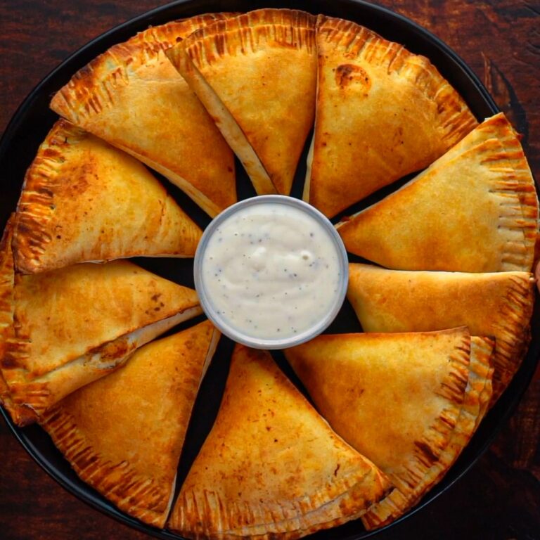 Crispy Buffalo Chicken Pockets (App Picture) (2)-min